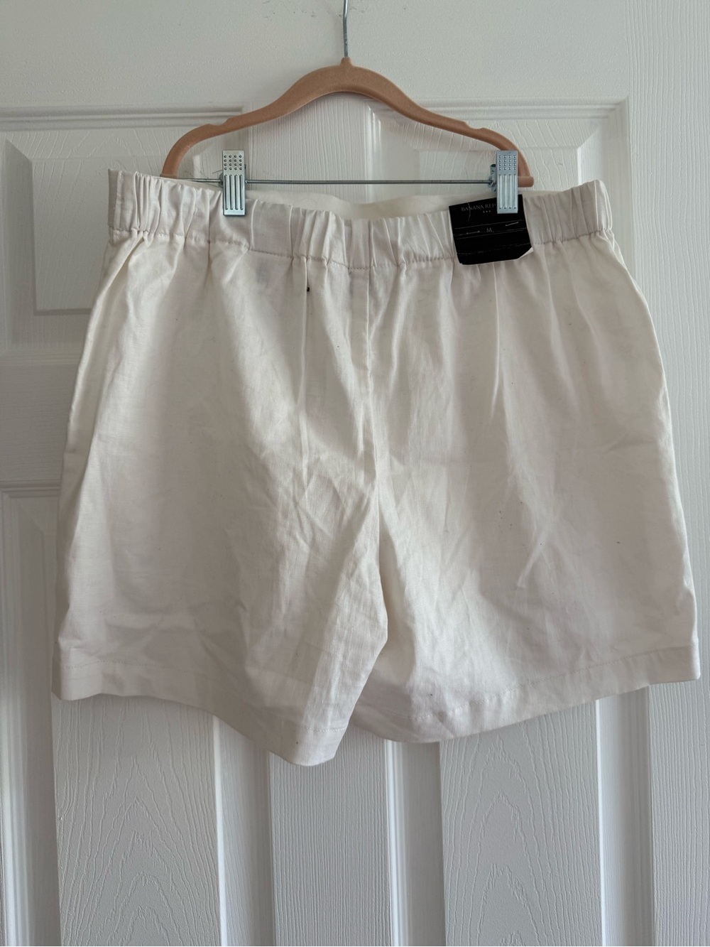Banana Republic Cream High-Rise Bermuda Shorts - Picture 2 of 5